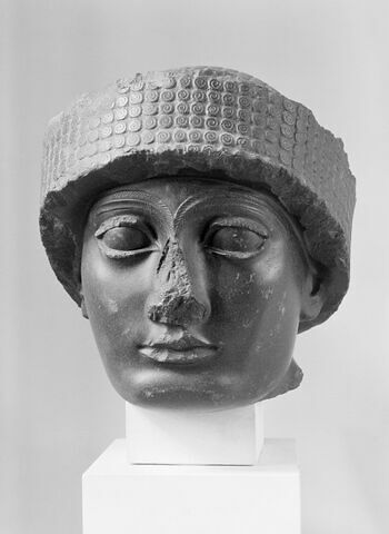 Grande tête à turban, image 7/10