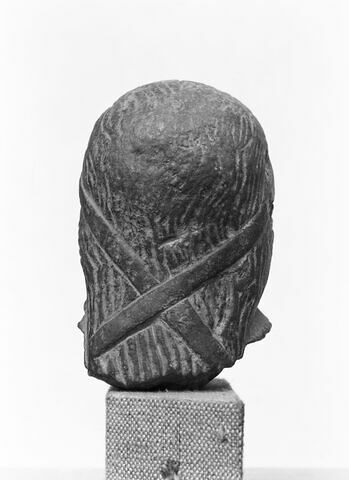 statue, image 8/8