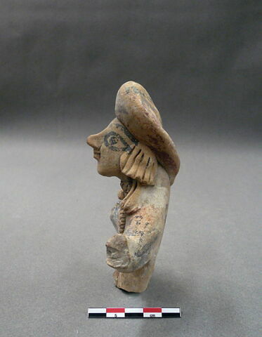 figurine, image 2/4