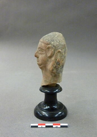 figurine, image 2/2