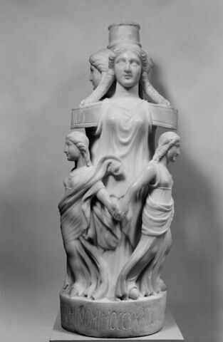 statue, image 13/13