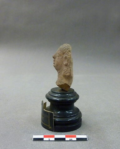 figurine, image 2/2