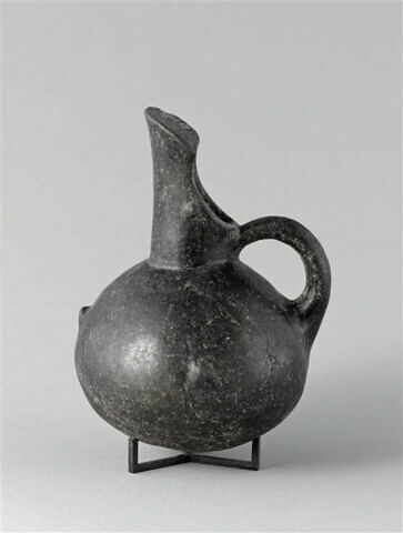 vase, image 4/4