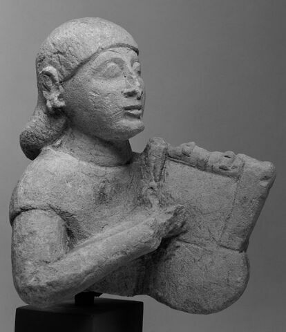 statue, image 6/6