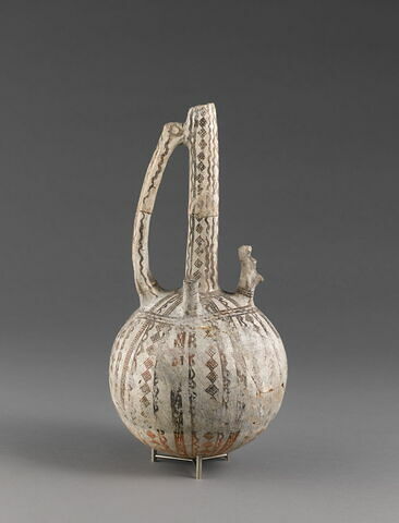 vase ; figurine, image 2/4