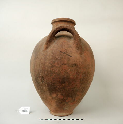 vase, image 2/2