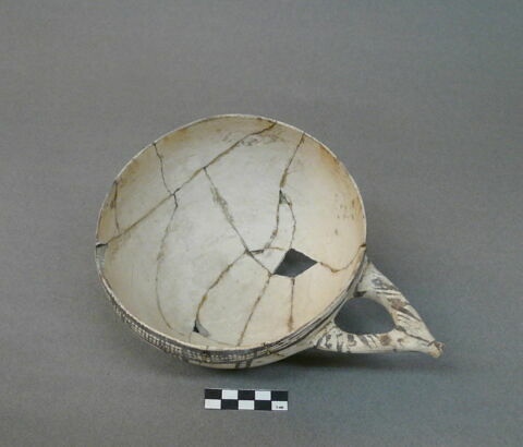 vase, image 2/4
