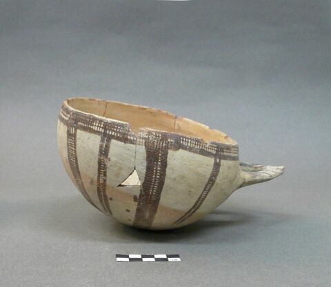 vase, image 6/6