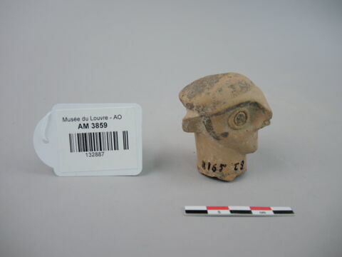 figurine, image 2/2