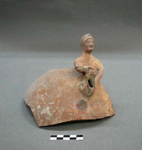 vase  ; figurine ; applique, image 2/3