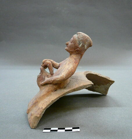 vase  ; figurine ; applique, image 3/3