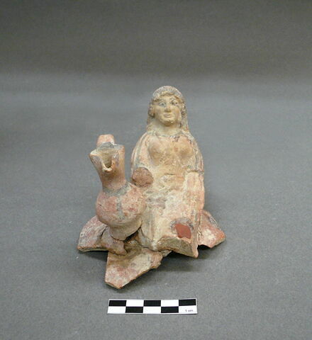 vase  ; figurine ; applique