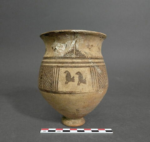 vase, image 2/2