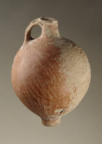vase, image 2/4