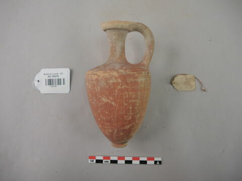 vase, image 2/4