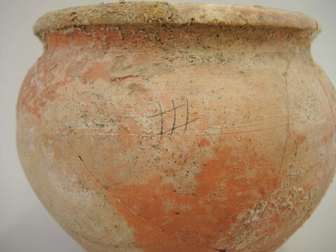 vase, image 2/4