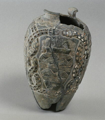 vase, image 5/7