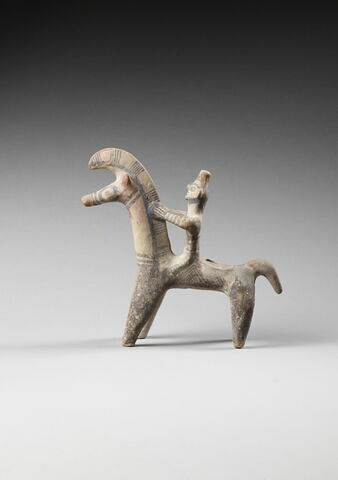 figurine, image 2/8