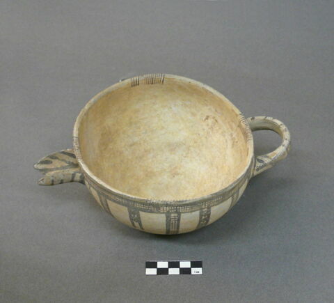 vase, image 3/6