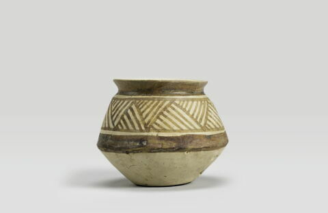 vase, image 5/5