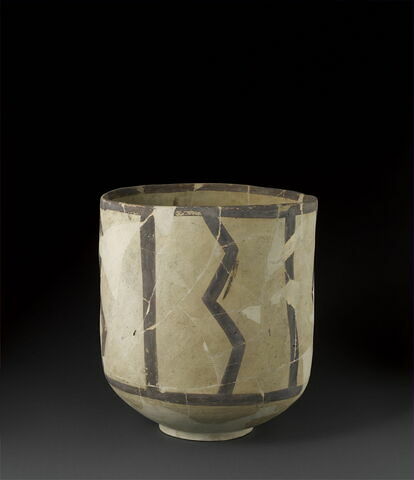 vase, image 1/2