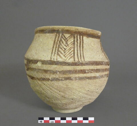 vase, image 2/2