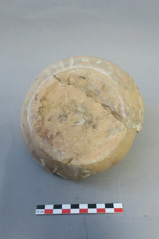 oule ; pot fragment, image 4/4