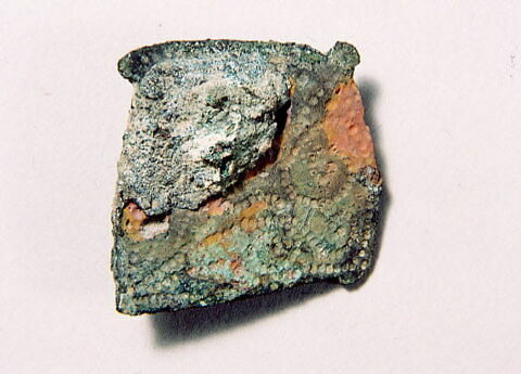 broche, fragment