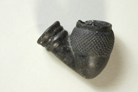 pipe, fragment