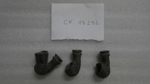 pipe, fragment, image 2/3