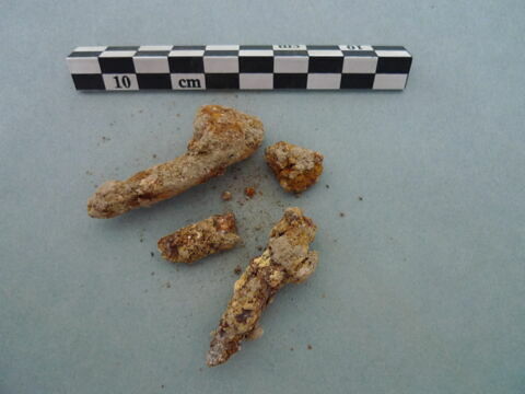 clou, image 3/3