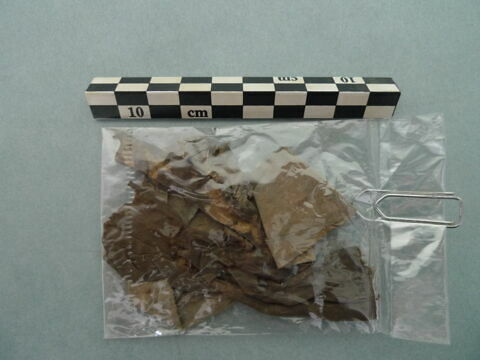 textile divers, fragment, image 2/3