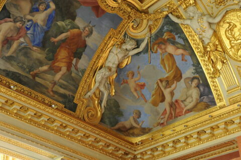 Plafond : Salle des Saisons -L'Eté, au dessus de la corniche, angle-ouest.