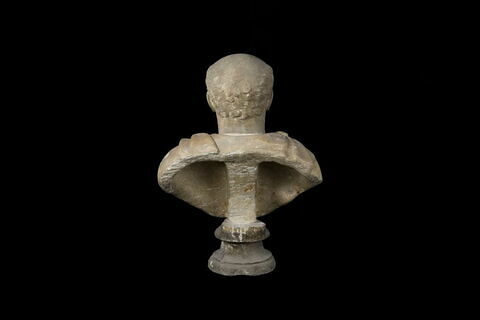 statue, image 4/4