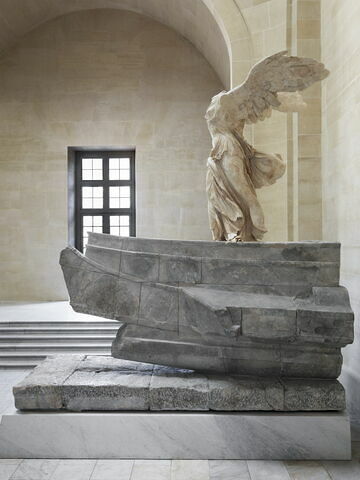 Victoire de Samothrace, image 18/58