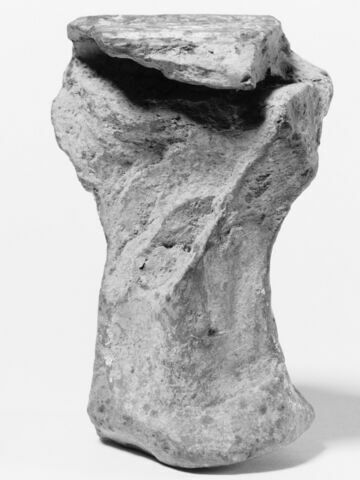 figurine ; élément de mobilier