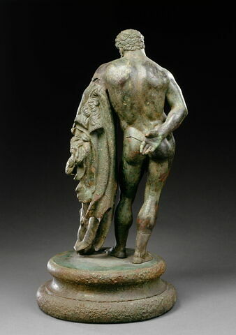 statuette, image 22/22