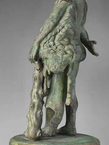 statuette, image 20/22