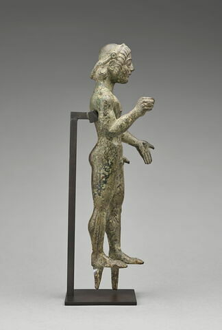 statuette, image 3/3