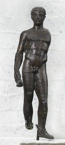 statuette