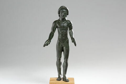 statuette