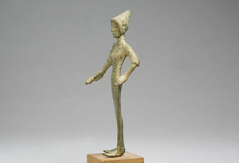 statuette, image 3/3