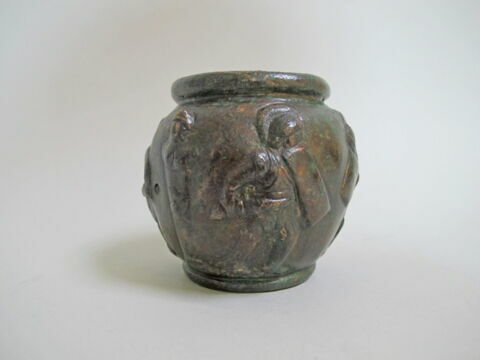 pot, image 2/8