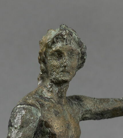 statuette, image 7/13