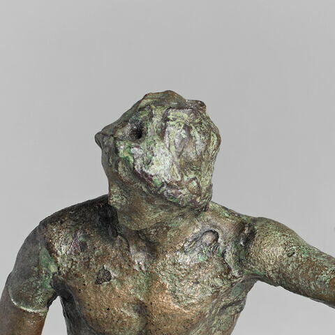 statuette, image 3/13