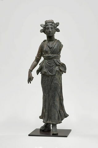 statuette