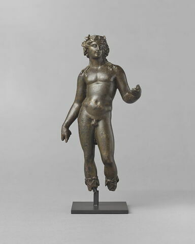 statuette