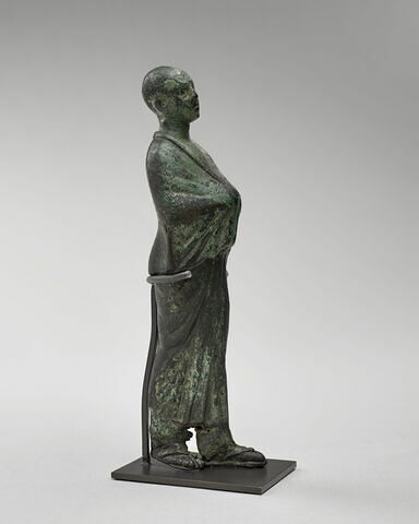 statuette, image 2/2