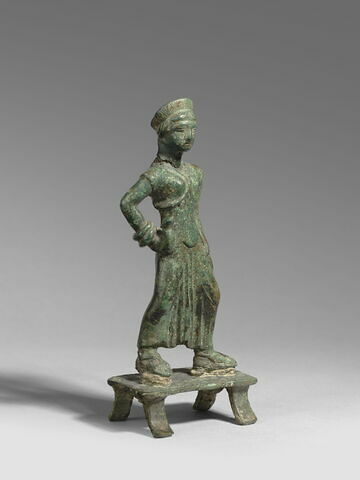 statuette, image 3/4