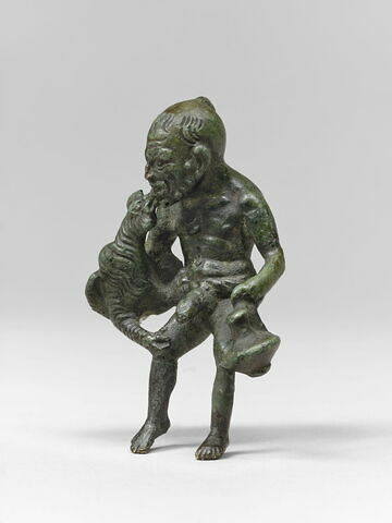 statuette, image 2/6